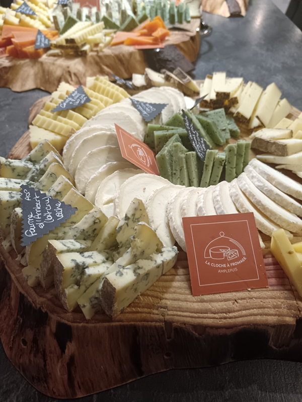 Plateaux pré découpé fromages